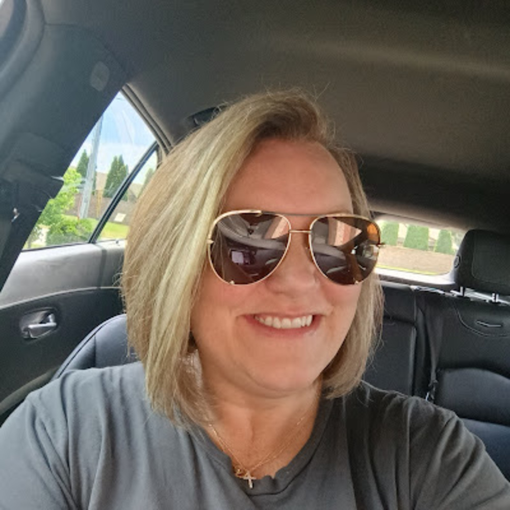 Meet your Posher, Melisa